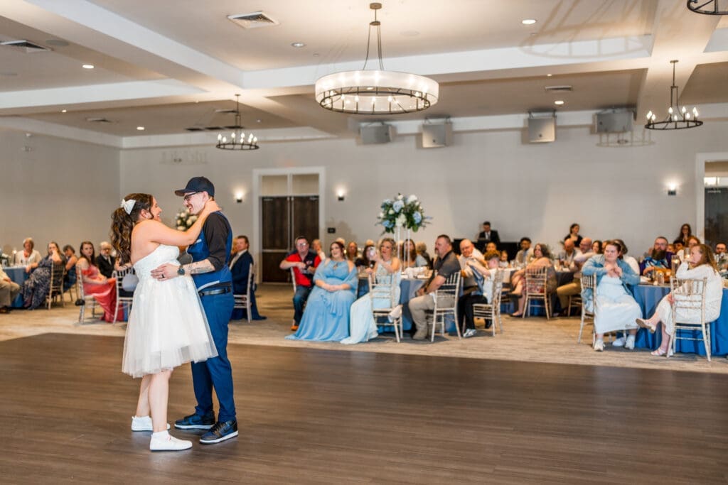Bride and groom share their first dance at the Estate at New Albany