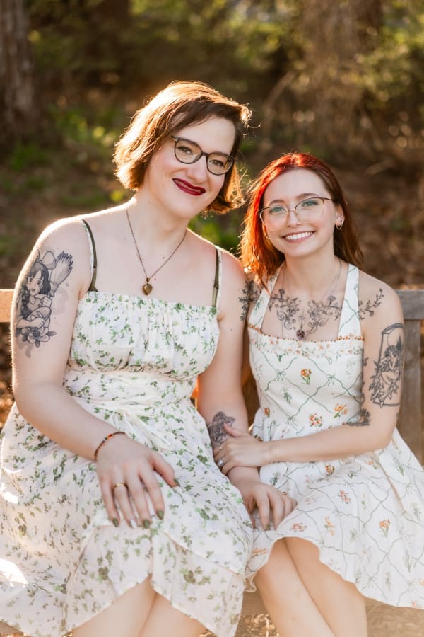 A LGBTQ+ couple at Inniswoods Metro Gardens