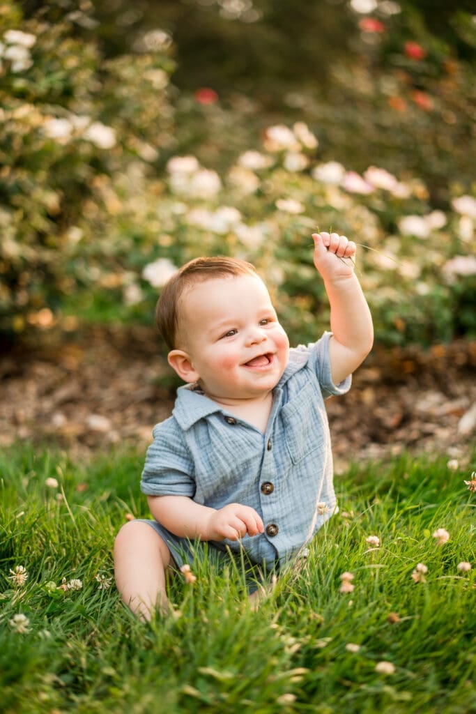 Summer family photos at the Columbus Park of Roses