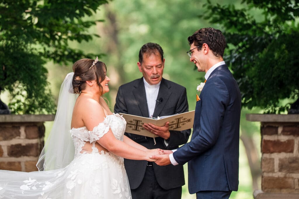 Outdoor wedding ceremony at Pinnacle Golf Club in Grove City, Ohio.
